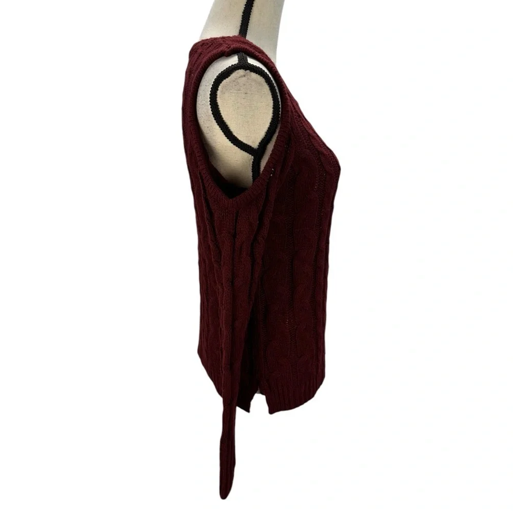 Hippie Rose Long Sleeve Cold Shoulder Crew Neck Cable Knit Sweater - Maroon Red